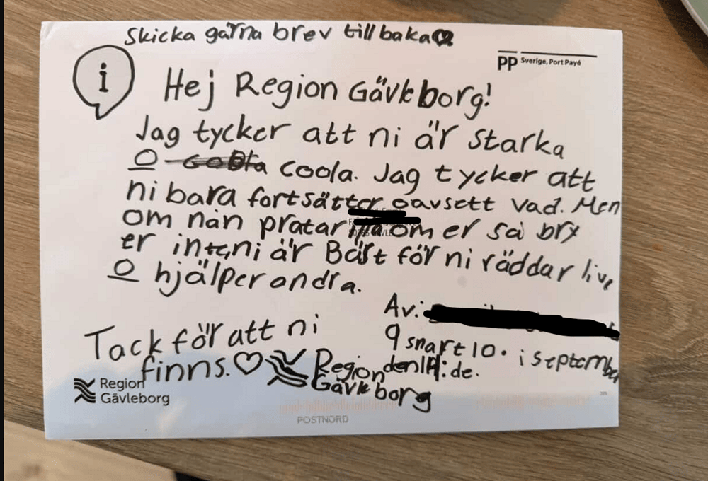 Ett papper med text på
